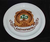 Plato de porcelana grabado